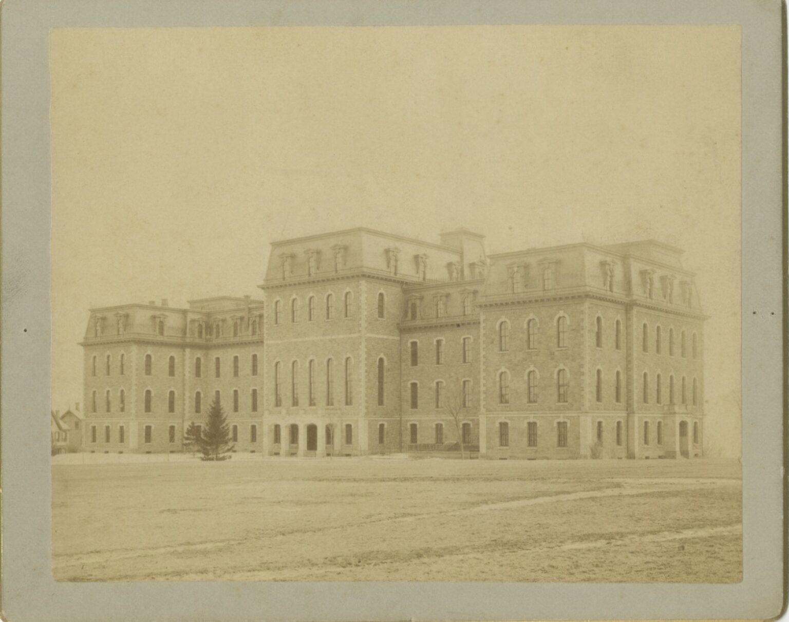 El pasado y el presente, en diálogo refotografía de Lafayette College